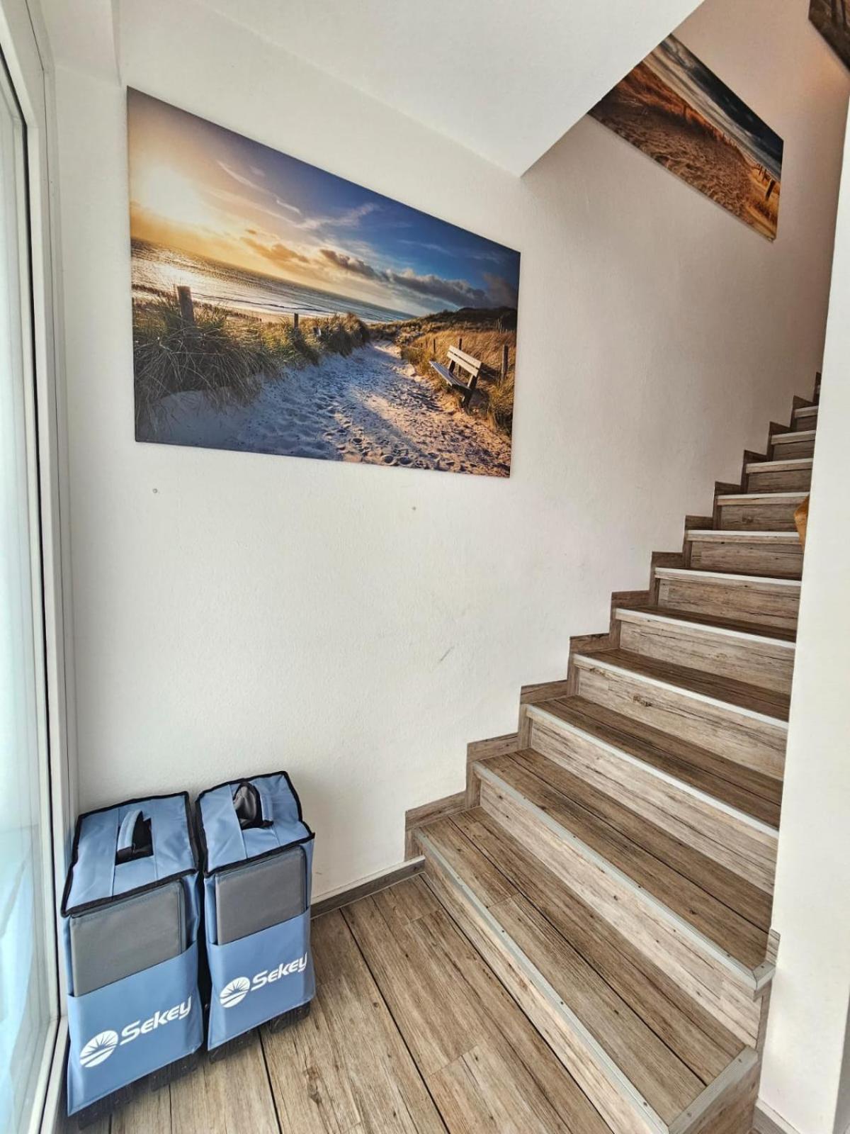 Mienhus Apartments Ferienwohnung Famke Норден Экстерьер фото